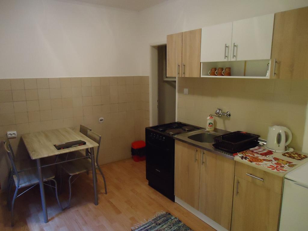 Prenociste Vila Stara Breza Palics Szoba fotó