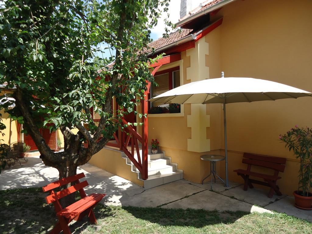 Prenociste Vila Stara Breza Palics Szoba fotó