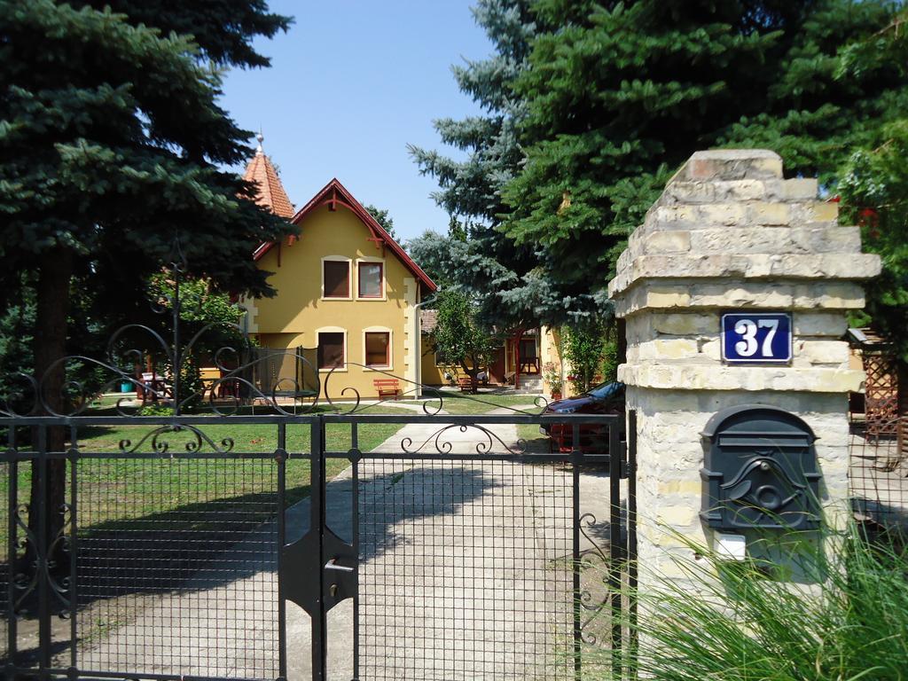 Prenociste Vila Stara Breza Palics Kültér fotó